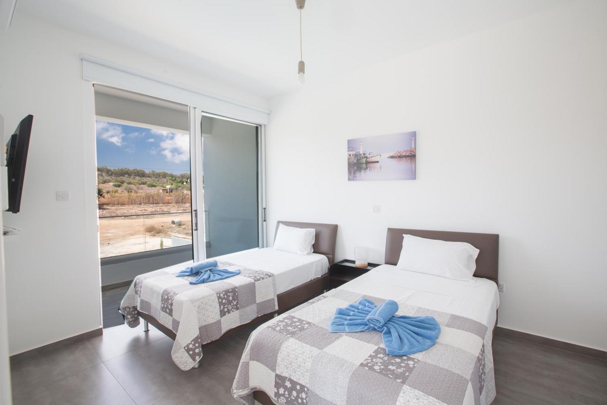 Greco Villas Протарас Екстериор снимка
