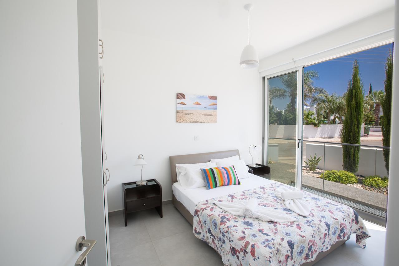 Greco Villas Протарас Екстериор снимка