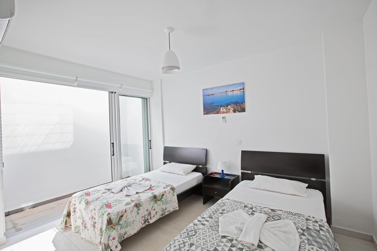 Greco Villas Протарас Екстериор снимка